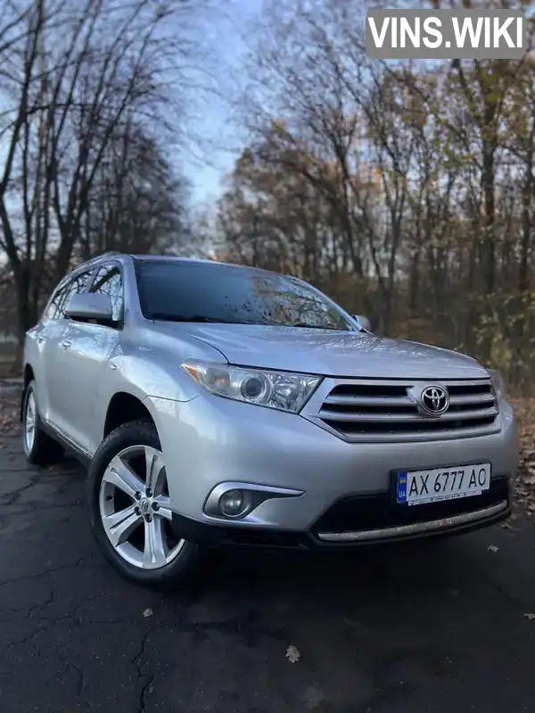 Позашляховик / Кросовер Toyota Highlander 2011 3.5 л. Автомат обл. Харківська, Харків - Фото 1/21