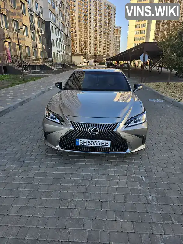 Седан Lexus ES 2019 2.49 л. Автомат обл. Одеська, Одеса - Фото 1/21