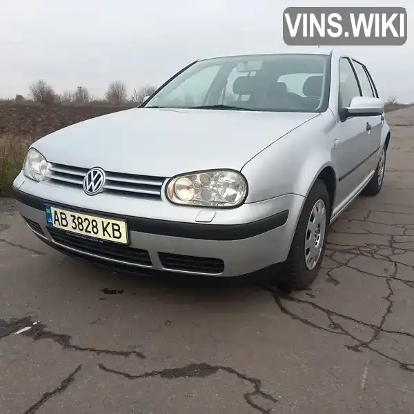 Хетчбек Volkswagen Golf 2001 1.6 л. Автомат обл. Вінницька, Бар - Фото 1/14