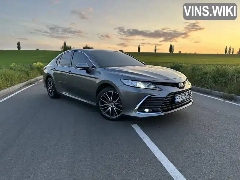 Седан Toyota Camry 2021 2.49 л. Варіатор обл. Київська, Біла Церква - Фото 1/21