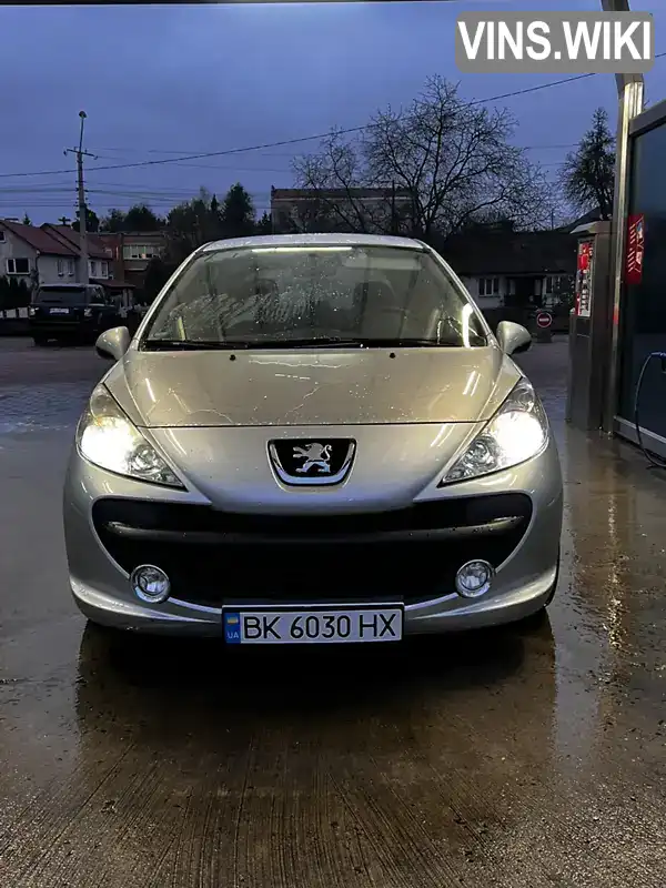 VF3WCKFVC9W061996 Peugeot 207 2009 Хетчбек 1.36 л. Фото 1