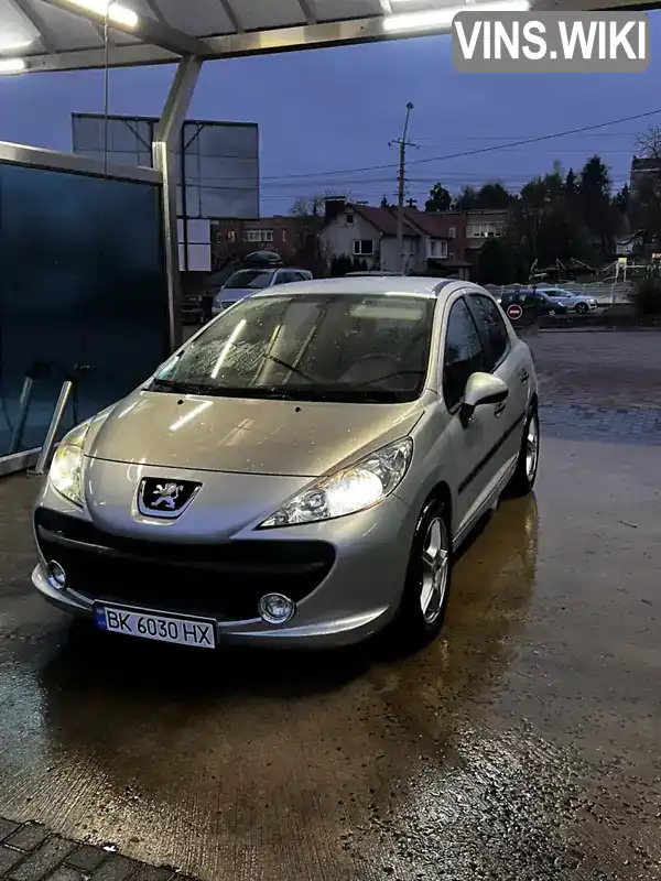 VF3WCKFVC9W061996 Peugeot 207 2009 Хетчбек 1.36 л. Фото 2