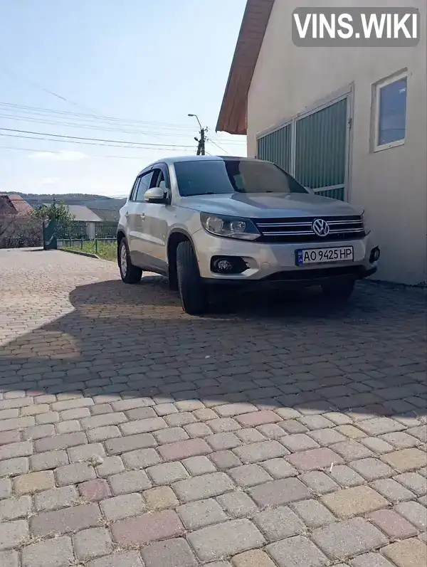 Позашляховик / Кросовер Volkswagen Tiguan 2012 2 л. Автомат обл. Закарпатська, Тячів - Фото 1/21