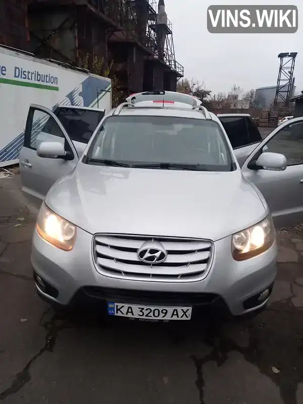 Позашляховик / Кросовер Hyundai Santa FE 2010 2 л. Автомат обл. Київська, Київ - Фото 1/21