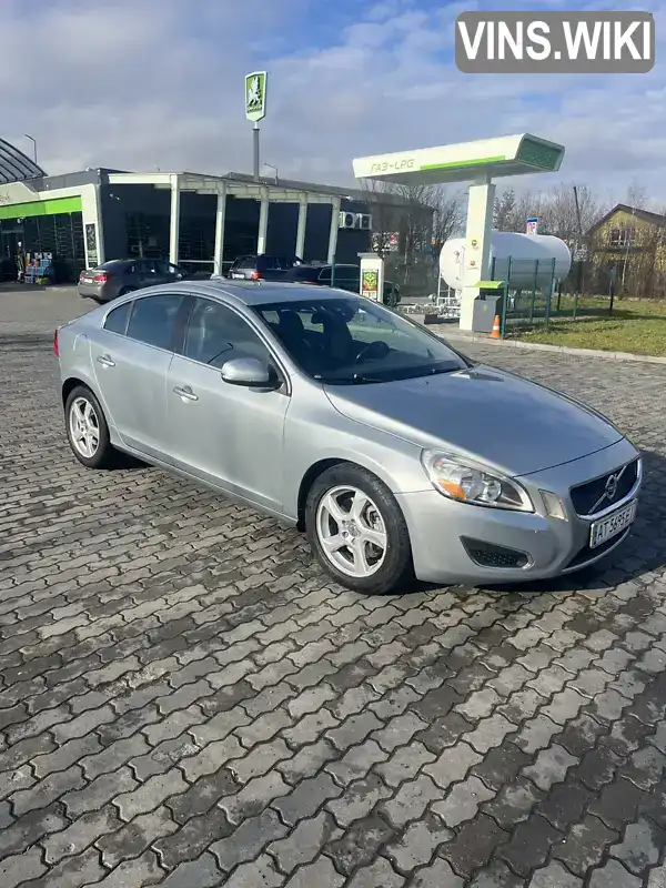 Седан Volvo S60 2013 2.52 л. Автомат обл. Івано-Франківська, Івано-Франківськ - Фото 1/15