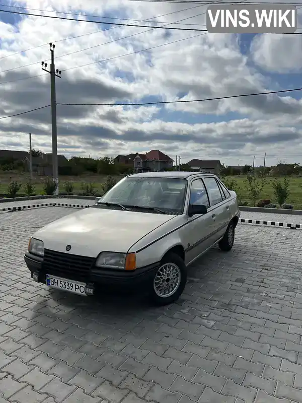 Седан Opel Kadett 1987 1.3 л. Ручна / Механіка обл. Одеська, Доброслав Комінтернівське - Фото 1/10