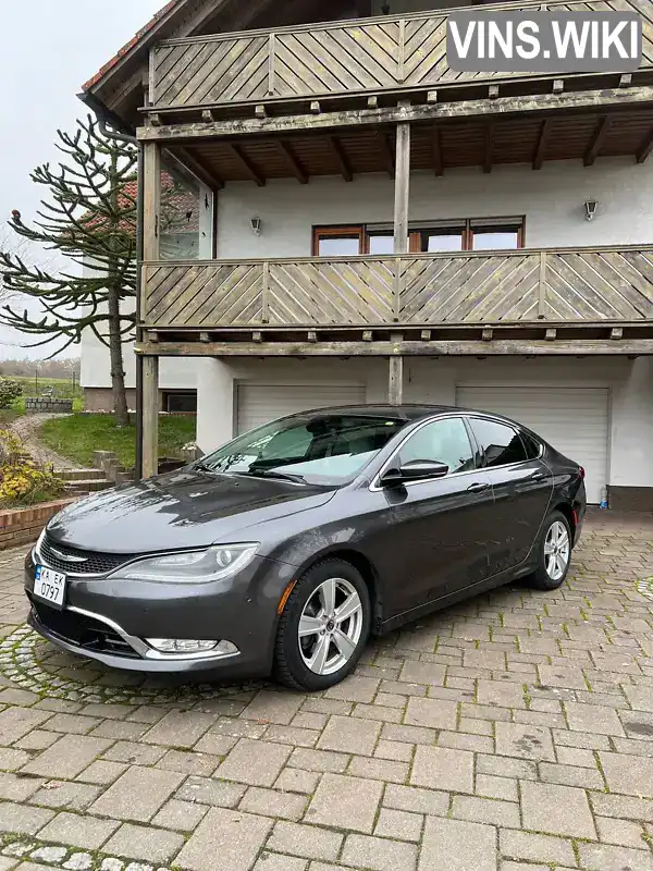 Седан Chrysler 200 2015 2.36 л. Автомат обл. Львівська, Львів - Фото 1/14