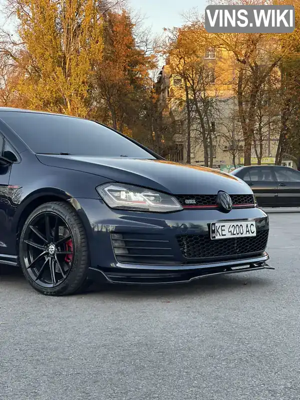 Хэтчбек Volkswagen Golf GTI 2016 1.98 л. Автомат обл. Запорожская, Запорожье - Фото 1/21