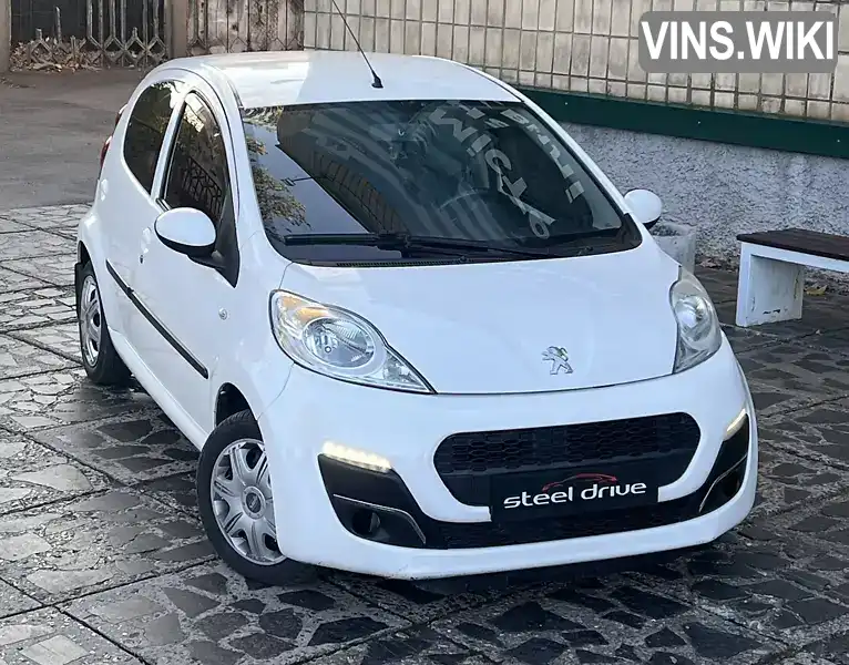 Хетчбек Peugeot 107 2012 1 л. Автомат обл. Миколаївська, Миколаїв - Фото 1/20