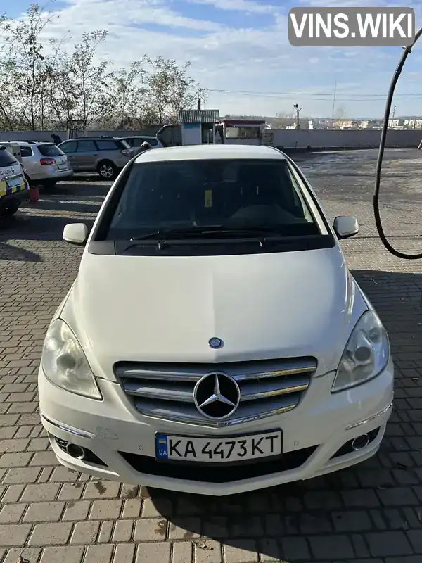 Хетчбек Mercedes-Benz B-Class 2010 1.7 л. Варіатор обл. Чернівецька, Чернівці - Фото 1/10