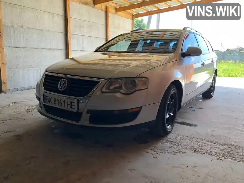 Універсал Volkswagen Passat 2006 1.6 л. Ручна / Механіка обл. Рівненська, Дубровиця - Фото 1/21