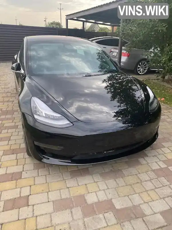 Седан Tesla Model 3 2018 null_content л. обл. Дніпропетровська, Дніпро (Дніпропетровськ) - Фото 1/13