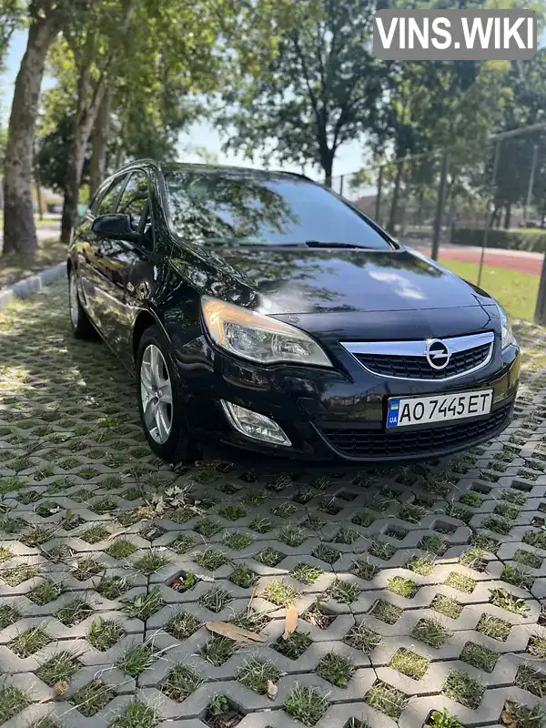 Універсал Opel Astra 2012 1.7 л. Ручна / Механіка обл. Закарпатська, Мукачево - Фото 1/21