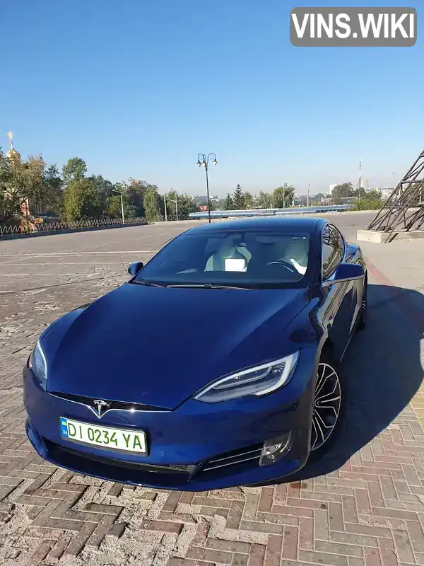 Лифтбек Tesla Model S 2018 null_content л. обл. Харьковская, Харьков - Фото 1/21