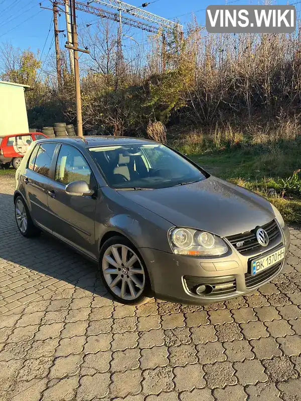 Хетчбек Volkswagen Golf 2006 1.4 л. Ручна / Механіка обл. Рівненська, Вараш (Кузнецовськ) - Фото 1/21