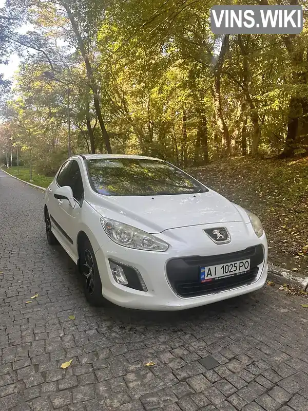 Хетчбек Peugeot 308 2013 null_content л. обл. Чернівецька, Чернівці - Фото 1/14