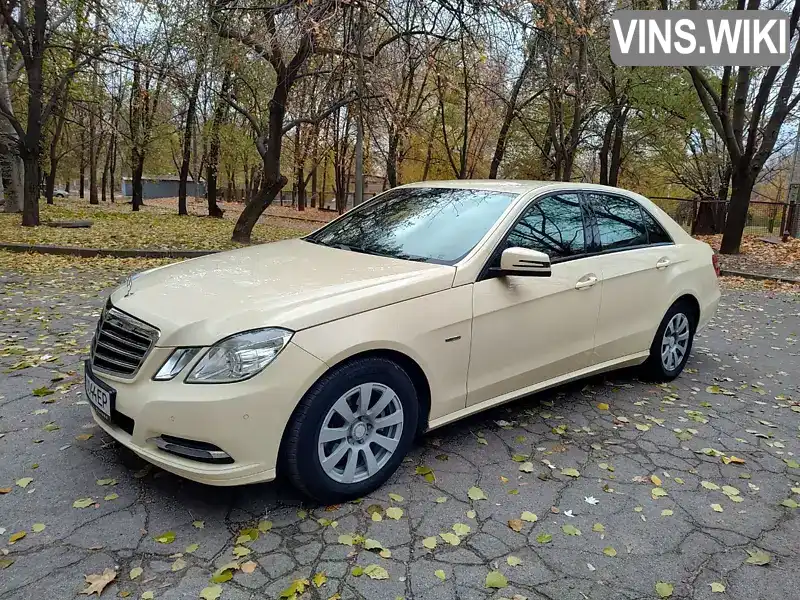 Седан Mercedes-Benz E-Class 2011 2.14 л. Автомат обл. Запорізька, Запоріжжя - Фото 1/18