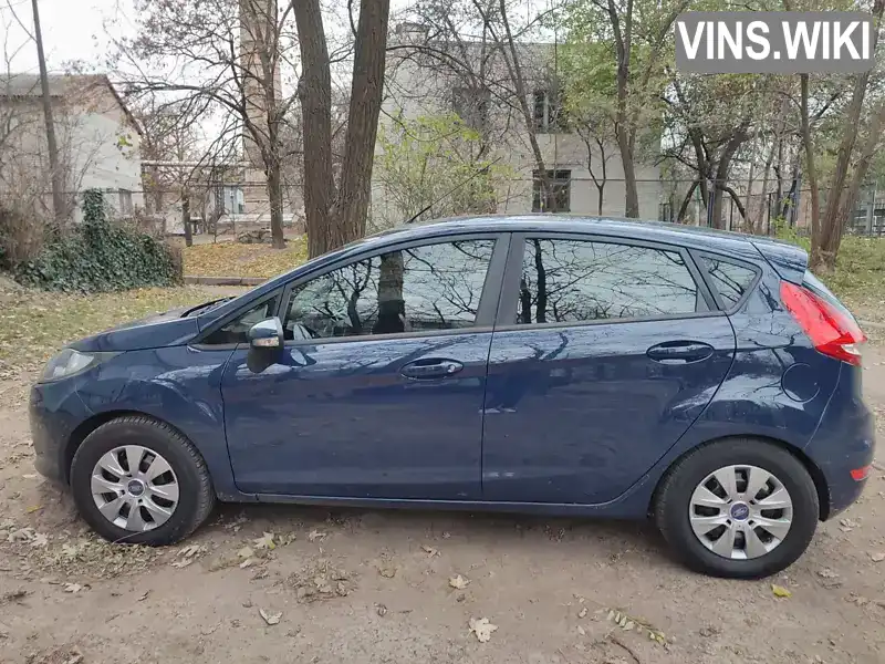 Хетчбек Ford Fiesta 2011 1.4 л. Ручна / Механіка обл. Чернігівська, Чернігів - Фото 1/19