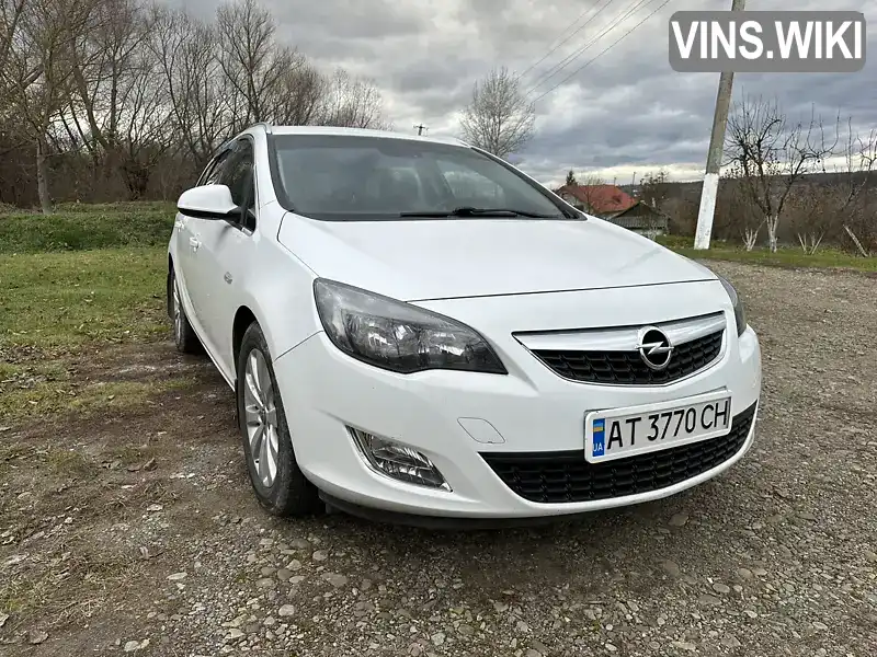 Універсал Opel Astra 2012 1.7 л. Ручна / Механіка обл. Івано-Франківська, Коломия - Фото 1/15