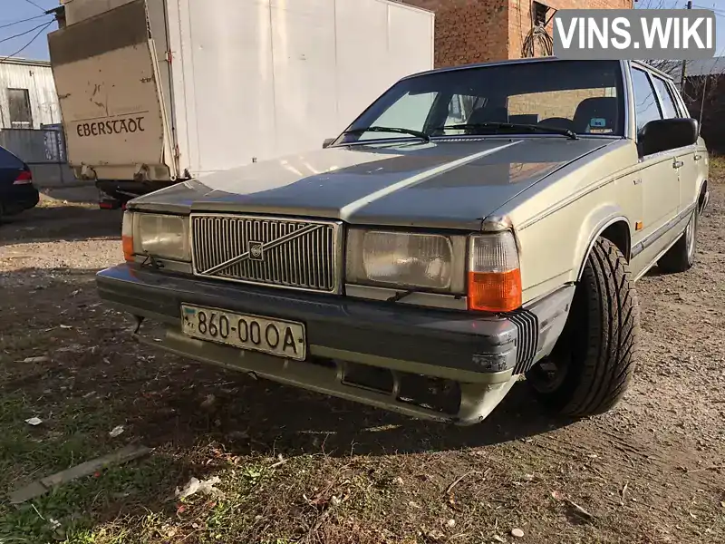 YV1704762E1045935 Volvo 760 1983 Седан 2.5 л. Фото 1