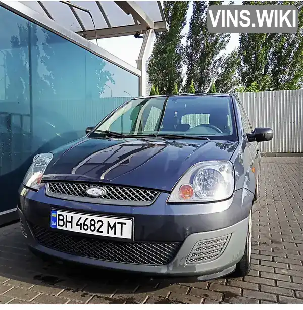 Хэтчбек Ford Fiesta 2007 1.39 л. Ручная / Механика обл. Тернопольская, Тернополь - Фото 1/8