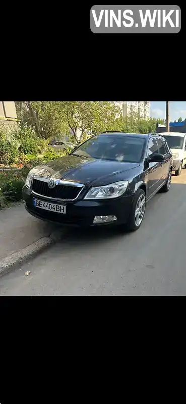 Універсал Skoda Octavia 2012 2 л. Ручна / Механіка обл. Миколаївська, Миколаїв - Фото 1/21