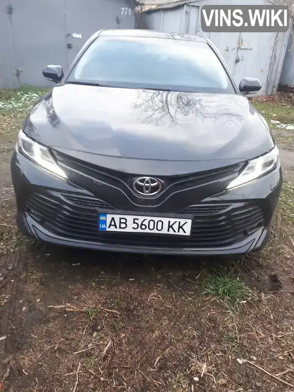 JTNBF4HK703005436 Toyota Camry 2018 Седан 2.49 л. Фото 2