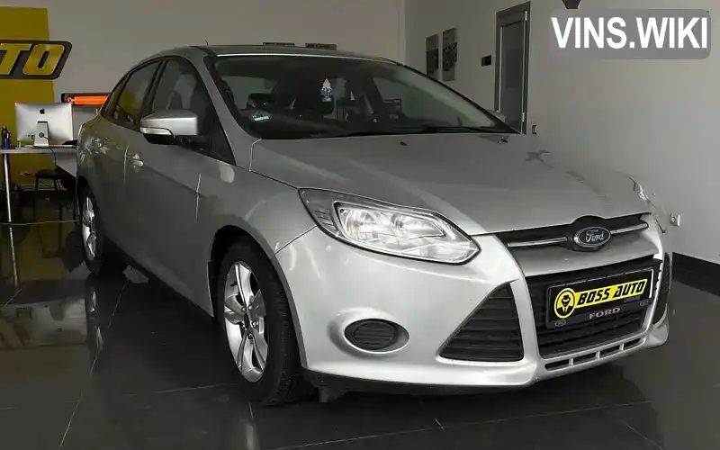 Седан Ford Focus 2013 2 л. Автомат обл. Львівська, Червоноград - Фото 1/20