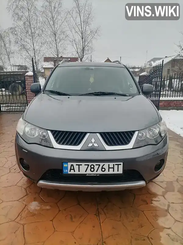 Позашляховик / Кросовер Mitsubishi Outlander XL 2007 2 л. Ручна / Механіка обл. Івано-Франківська, Рожнятів - Фото 1/21