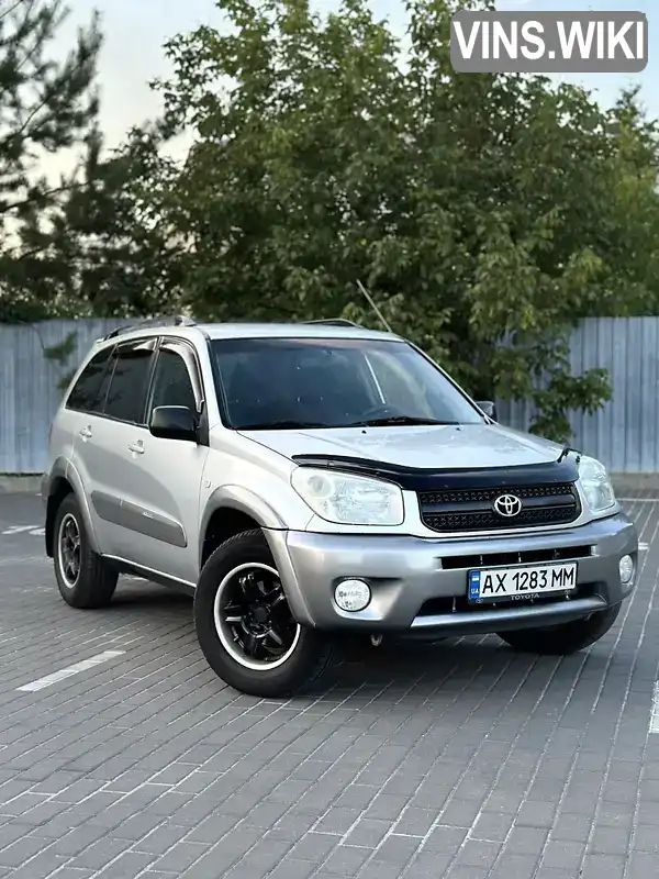 Внедорожник / Кроссовер Toyota RAV4 2004 2 л. Автомат обл. Харьковская, Харьков - Фото 1/15