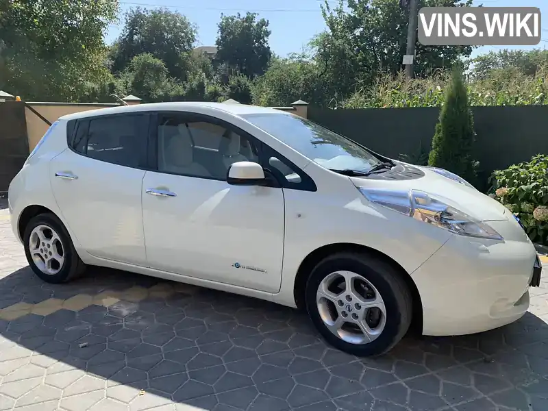 Хэтчбек Nissan Leaf 2012 null_content л. Автомат обл. Львовская, Львов - Фото 1/9