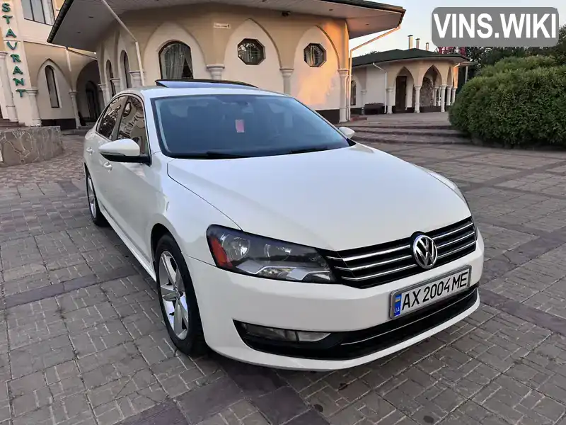 Седан Volkswagen Passat 2012 2.48 л. Автомат обл. Харківська, Лозова - Фото 1/10