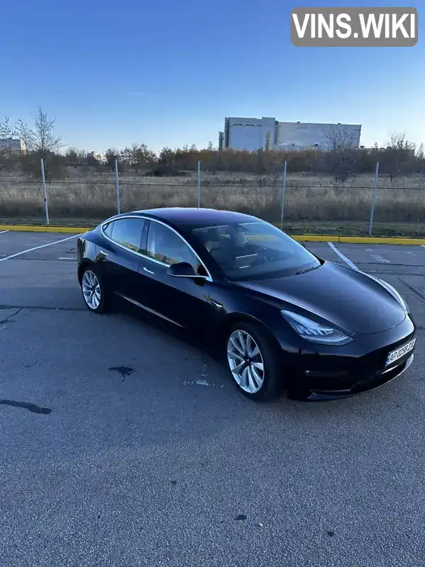 Седан Tesla Model 3 2018 null_content л. обл. Запорожская, Запорожье - Фото 1/16