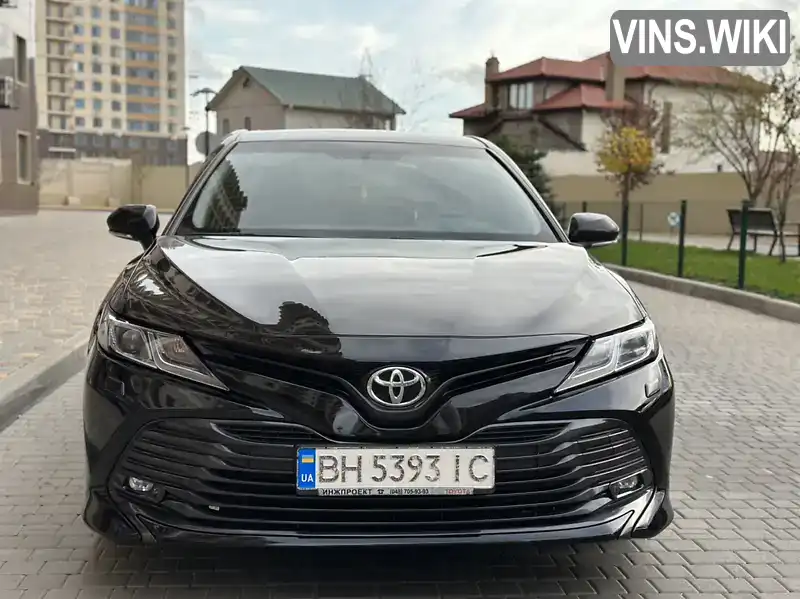 Седан Toyota Camry 2018 2.49 л. Автомат обл. Одеська, Одеса - Фото 1/21