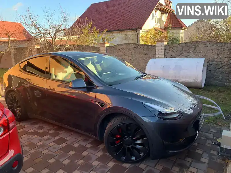 Позашляховик / Кросовер Tesla Model Y 2022 null_content л. обл. Київська, Київ - Фото 1/9