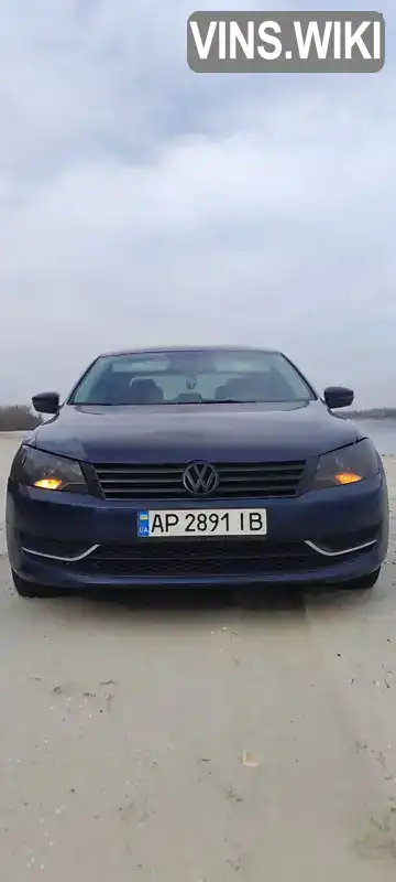 Седан Volkswagen Passat 2013 2.48 л. обл. Запорізька, Запоріжжя - Фото 1/21