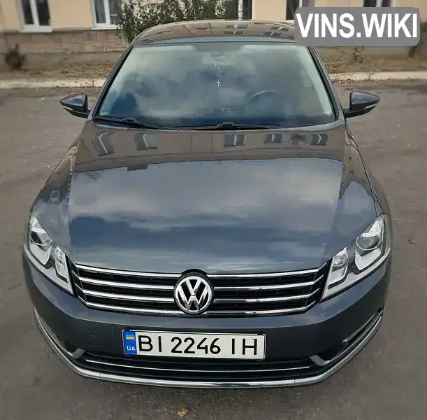 Седан Volkswagen Passat 2012 1.8 л. Ручна / Механіка обл. Полтавська, Полтава - Фото 1/9