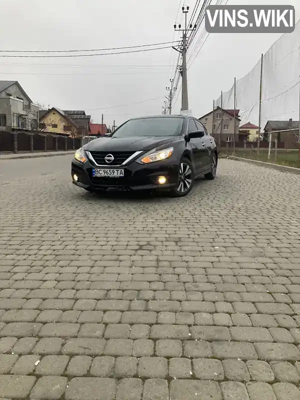 Седан Nissan Altima 2017 2.49 л. Автомат обл. Львовская, Самбор - Фото 1/21