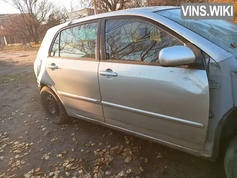 Хетчбек Toyota Corolla 2004 1.6 л. Ручна / Механіка обл. Донецька, Слов'янськ - Фото 1/3