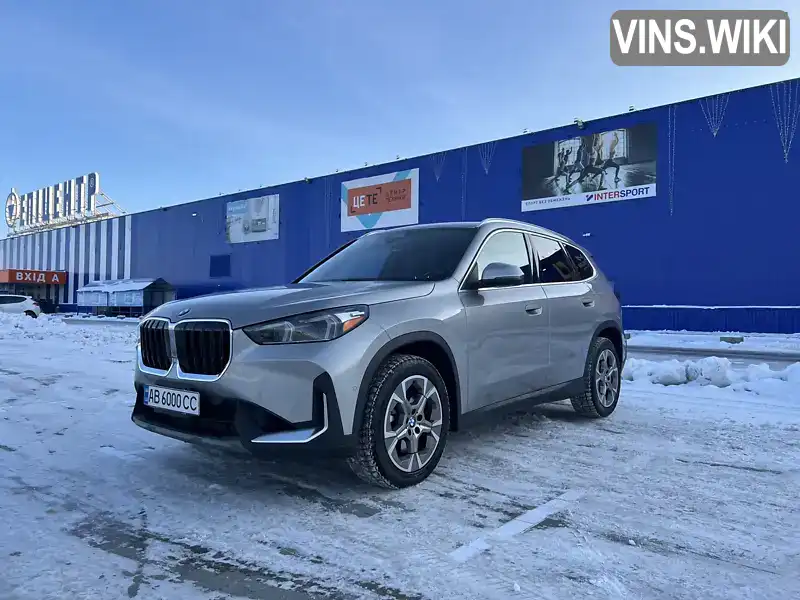 Позашляховик / Кросовер BMW X1 2023 2 л. Автомат обл. Вінницька, Вінниця - Фото 1/21