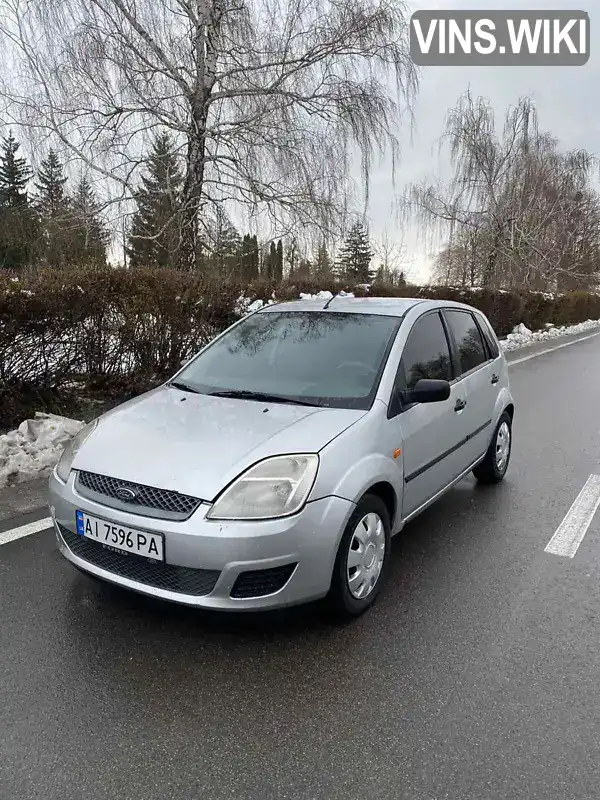 Хетчбек Ford Fiesta 2005 1.3 л. Ручна / Механіка обл. Київська, Біла Церква - Фото 1/14