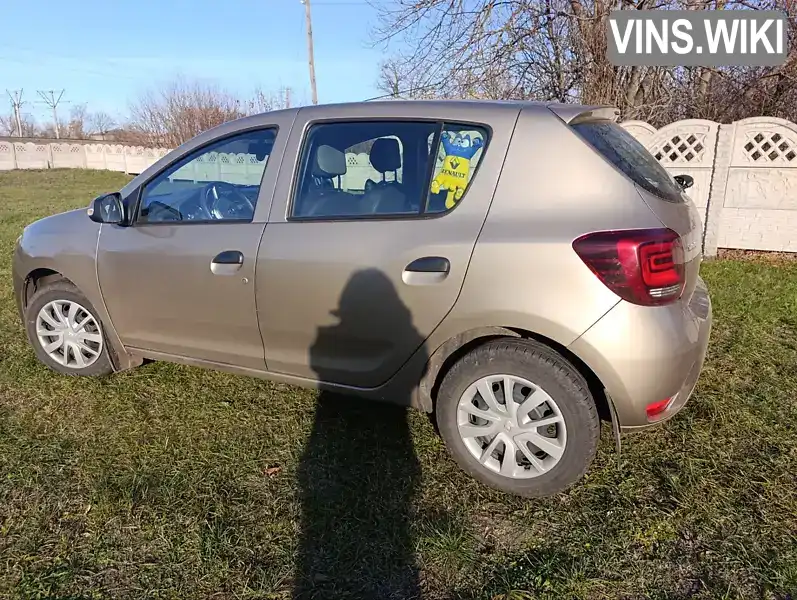 Хэтчбек Renault Sandero 2020 0.9 л. Ручная / Механика обл. Житомирская, Андрушевка - Фото 1/6