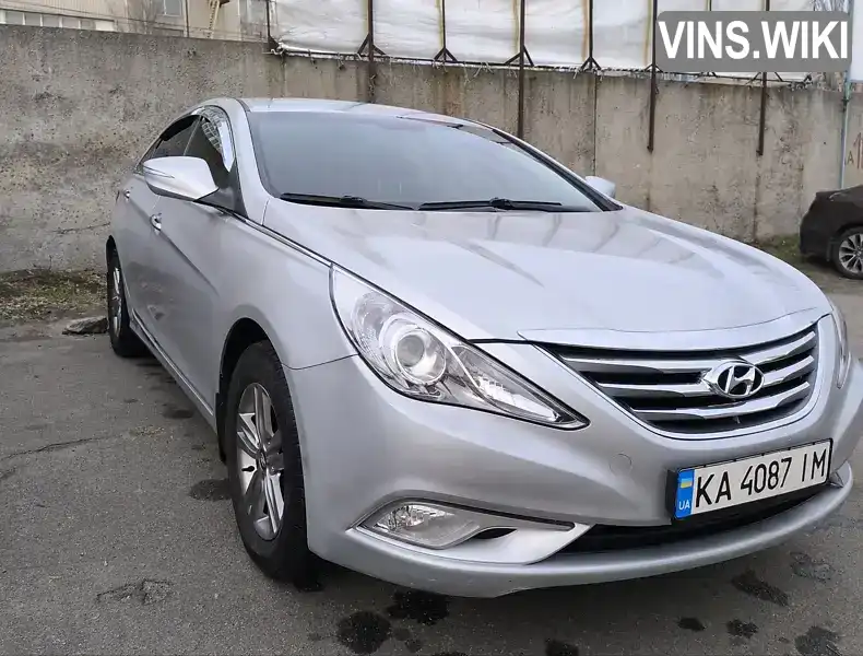 Седан Hyundai Sonata 2013 2 л. Автомат обл. Киевская, Киев - Фото 1/10