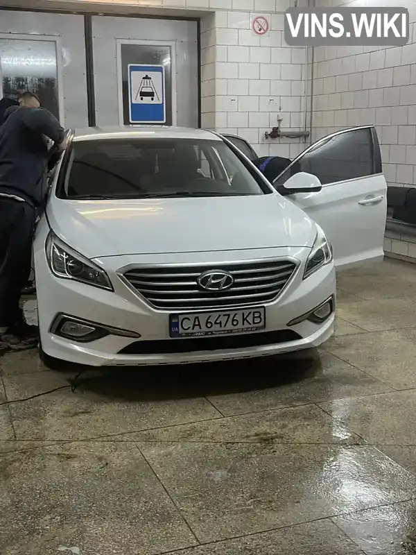 Седан Hyundai Sonata 2015 2 л. Автомат обл. Черкаська, Черкаси - Фото 1/5