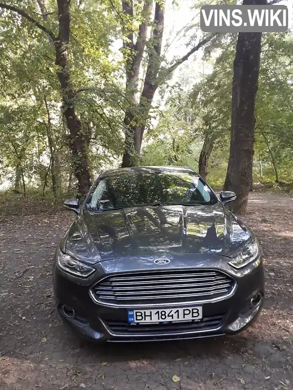 Седан Ford Fusion 2015 2.49 л. Автомат обл. Одеська, Одеса - Фото 1/15