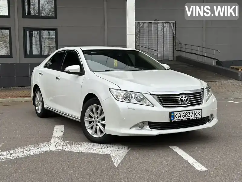 Седан Toyota Camry 2013 2.5 л. Автомат обл. Київська, Київ - Фото 1/21