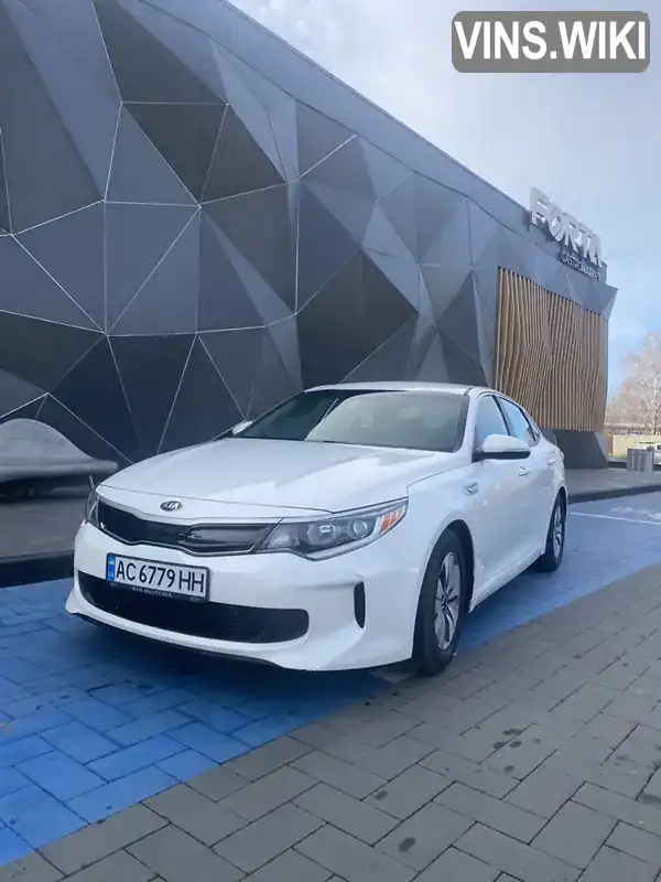 Седан Kia Optima 2017 2 л. Автомат обл. Волынская, Луцк - Фото 1/21