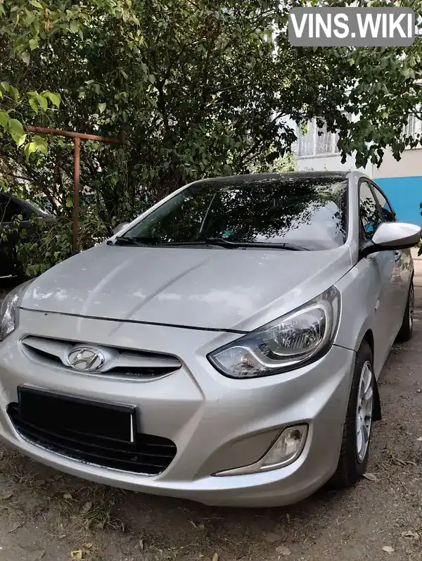 Седан Hyundai Accent 2011 1.4 л. Автомат обл. Миколаївська, Миколаїв - Фото 1/21