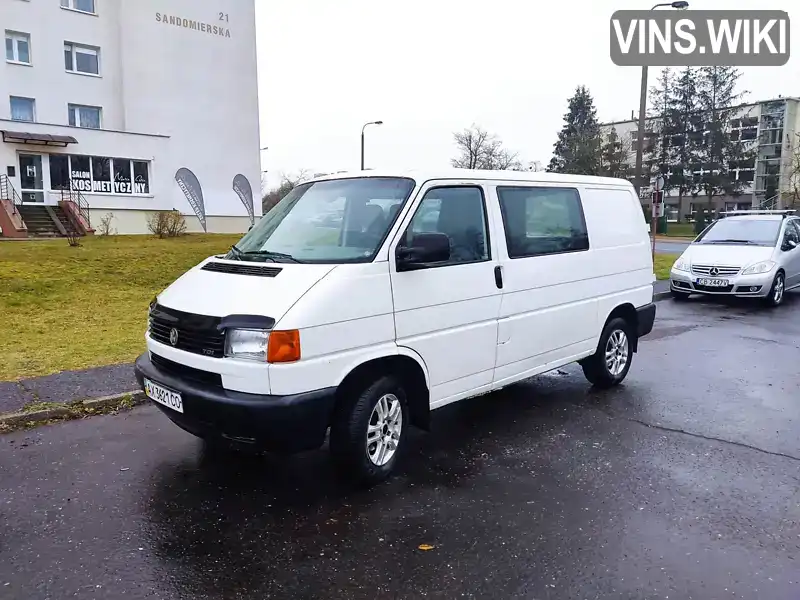 Мінівен Volkswagen Transporter 2002 2.46 л. обл. Волинська, location.city.zhydychyn - Фото 1/7