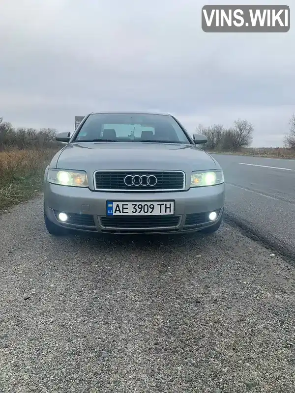 Седан Audi A4 2004 2.5 л. Автомат обл. Дніпропетровська, Дніпро (Дніпропетровськ) - Фото 1/11